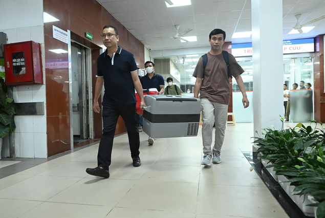 CSGT TP HCM hộ tống trái tim hiến tặng quãng đường hơn 8 km trong 8 phút